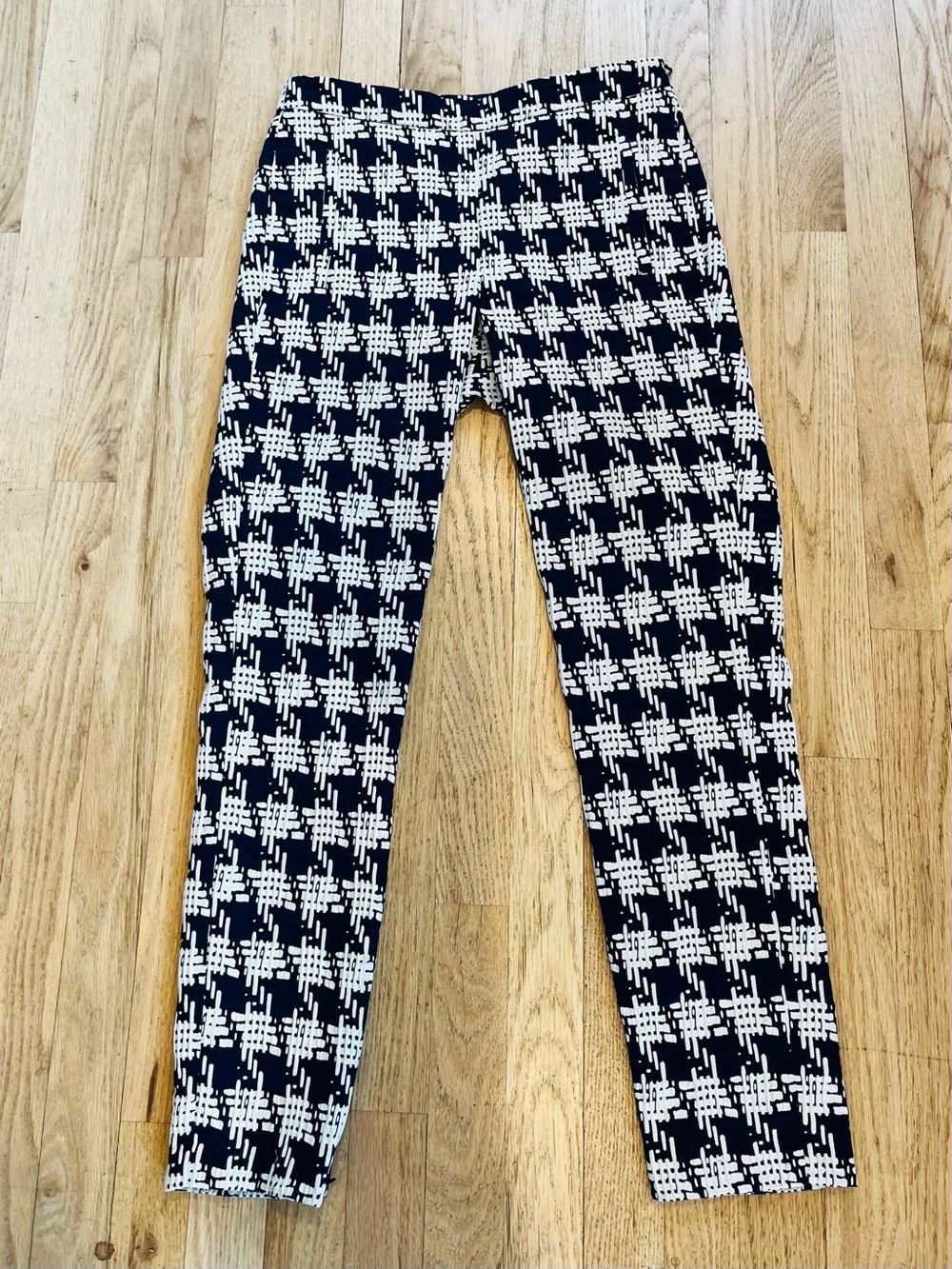 Zara Navy and White Houndstooth Print Trousers